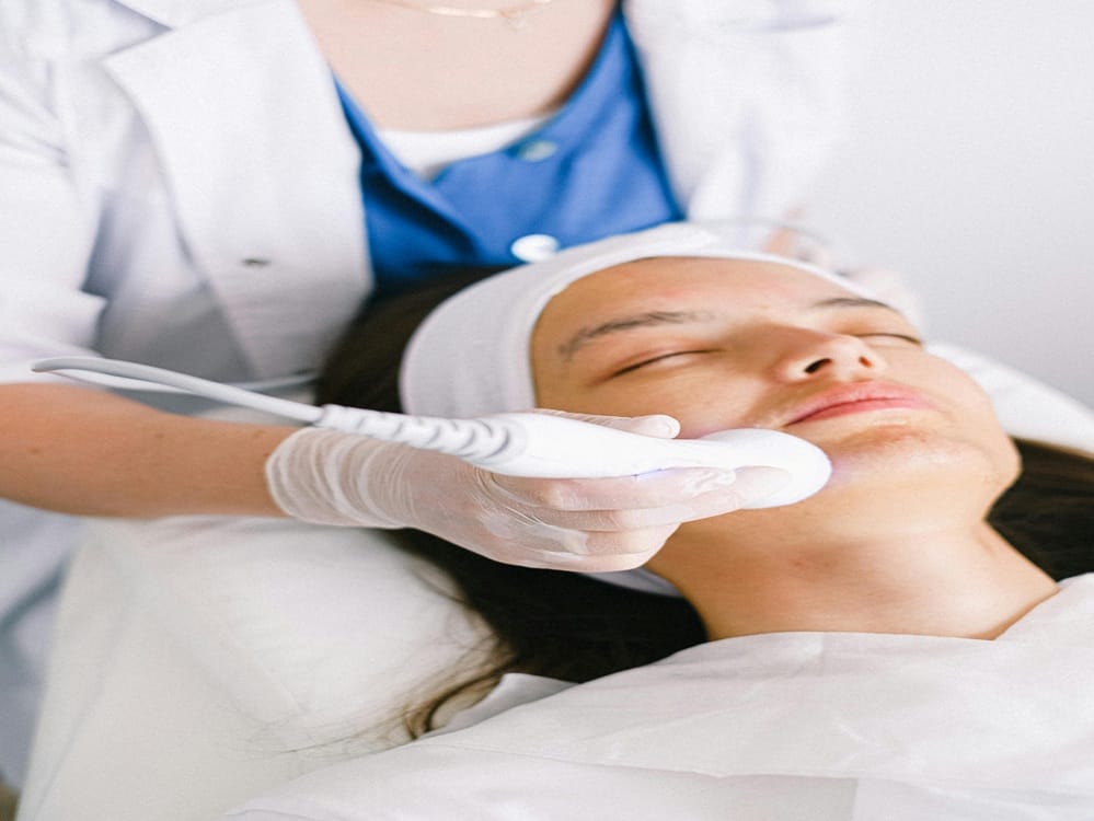 Blue Radiance Medifacial